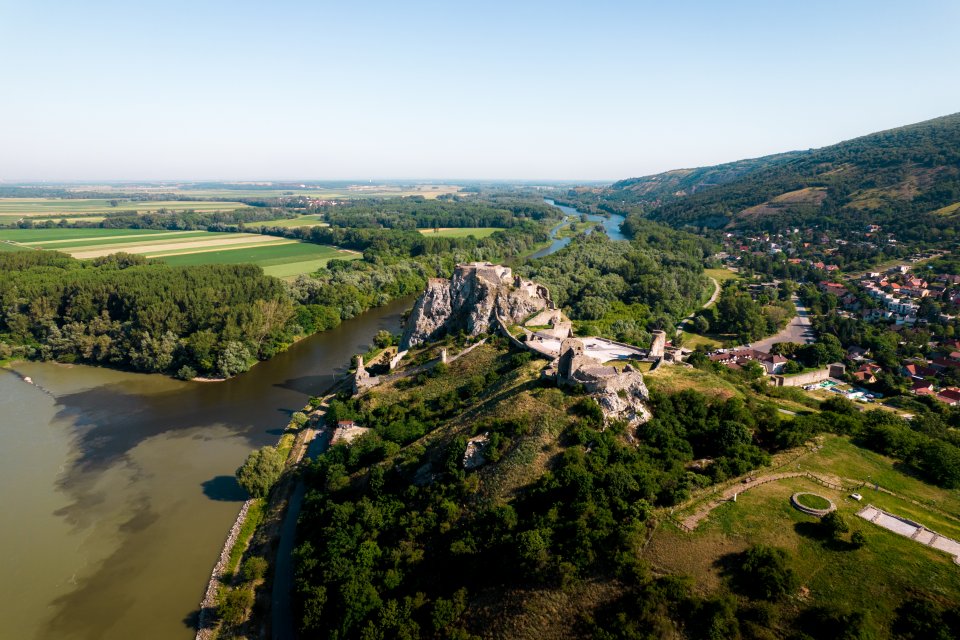 Bratislava - Devín - Bratislava