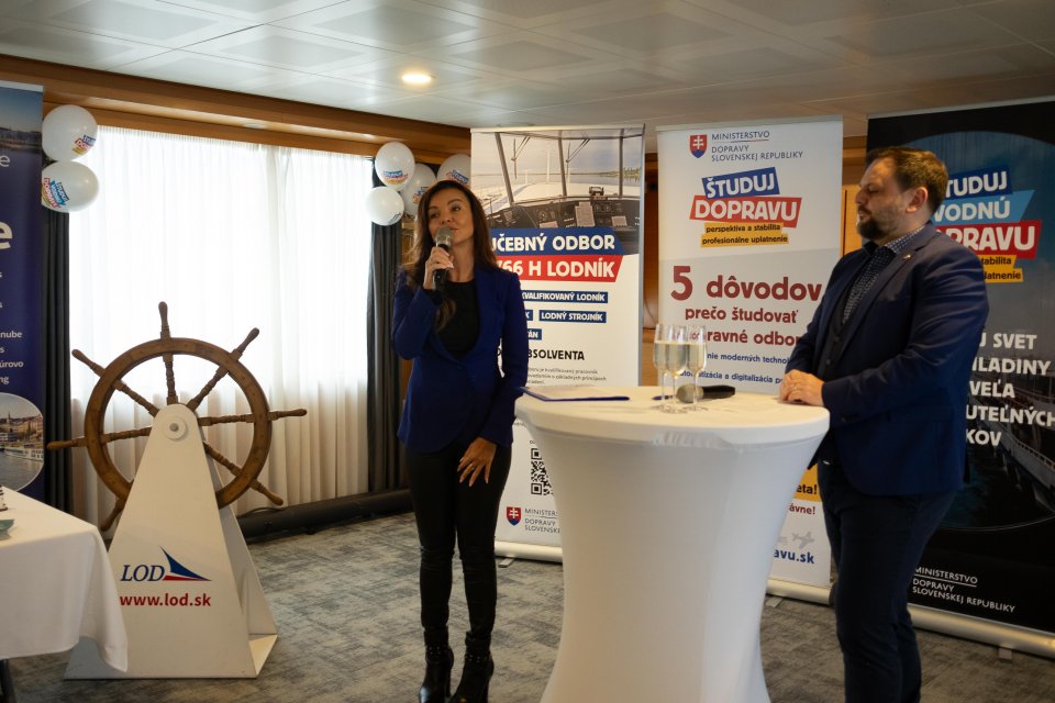 Deň otvorených dverí na lodi